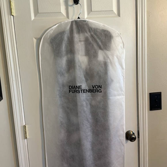 NWT-DVF Reversable gorgeousness!!! Maxi dress, Diane Von Furstenberg, sz XL. - Picture 15 of 15